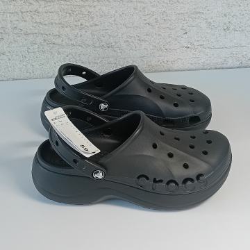 CROCS natikače / sandale br. 38 / 39 W8  NOVO!