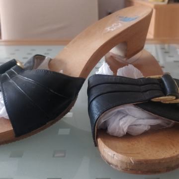 Dr.Scholl klompe 8€