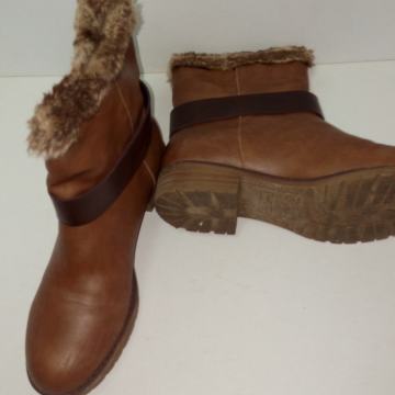 Od glave do pete / Obuća / Ženska obuća / Ostala ženska obuća