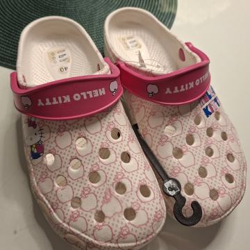 BIJELE PAPUČE KROKSE br. 40 - NOVO