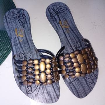 PAPUČE CRNO - SIVE BR.37 - NOVO