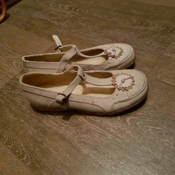 PRODAJEM NOVE ŽENSKE CIPELE, vel. 39