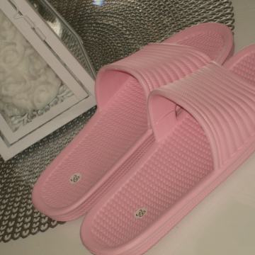 ROZA PAPUČE BR. 37-38  NOVO