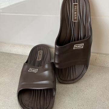 Smeđe šlape vl.39/40