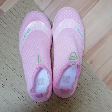 Tenisice lagane ženske  za vodu