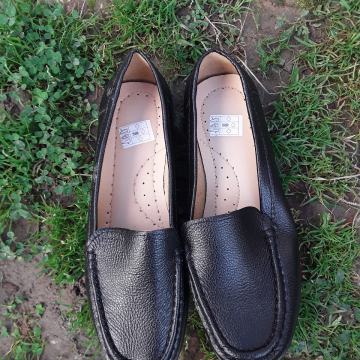 Valpovo- ženska obuća.