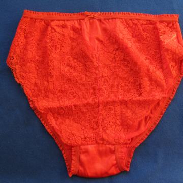 Donje rublje. CEM - KA, broj - 2. Nenošeno. LEX8