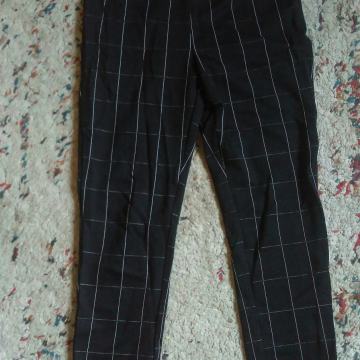 Esmara S/M tajice,sesir,drzac za mobitel.