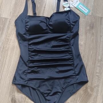 Novi kupaći kostim L (s etiketama)