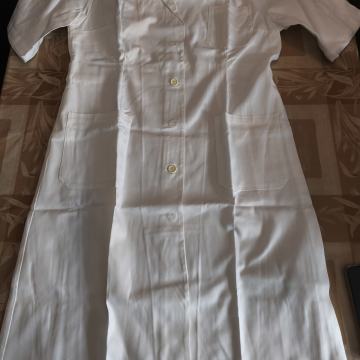 Kuta, ženska, bijela