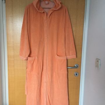 Lijepi frotirnati kućni ogrtač, vel. M