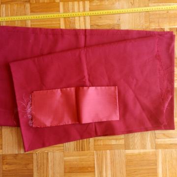 Tkanina žoržet crveni vuna i podstava