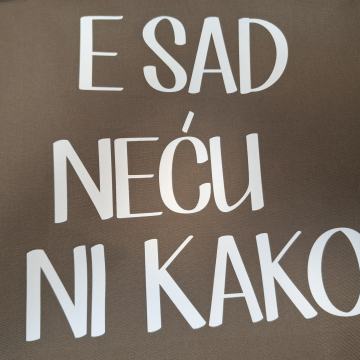 Pregača sa šaljivim natpisom SMB 18