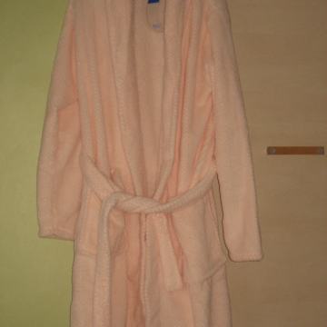 KUĆNI OGRTAČ VEL. S-M-L  NOVO