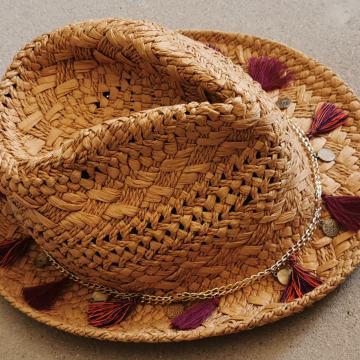 Šešir za plažu novo