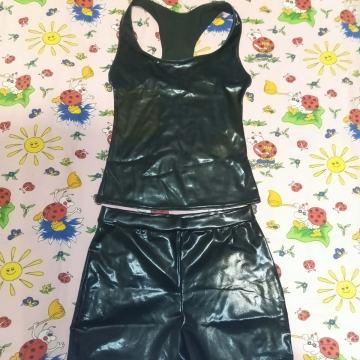 Spandex komplet kratkih hlaća i topa