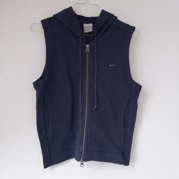Sportski prsluk NIKE 38 40