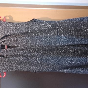 Moderni kombinezon br.42 Amisu NOV