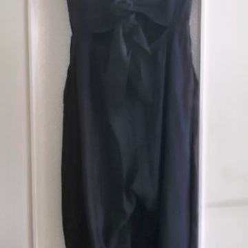 Tamno plavi kombinezon s mašnom na leđima