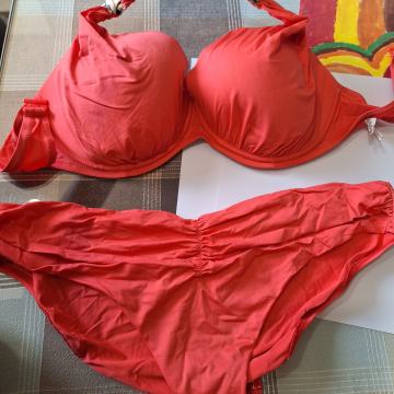 Ženski badić Lisca