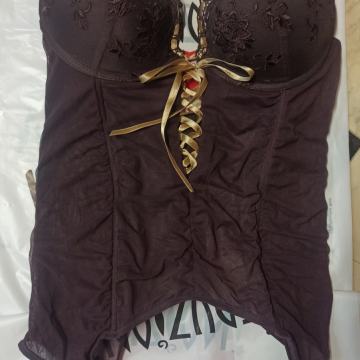 NOVI ŽENSKI KORZET SA HALTERIMA i TANGICE(KOMPLET)