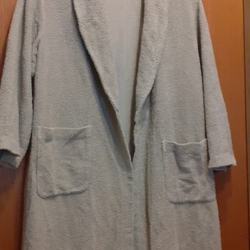 ženski kučni ogrtač vel 40 -42  sniženo samo