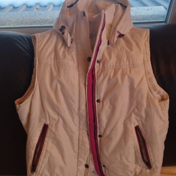 Zimski ženski prsluk Fishbone (vel. L) - očuvan, povoljno!