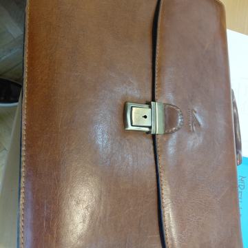 CRISTINA RUI MUŠKA AKTOVKA  SMEĐE BOJE KAO NOVA