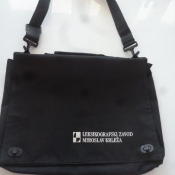 Crna torba za spise ili laptop