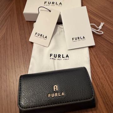 Furla etui za ključeve NOVO