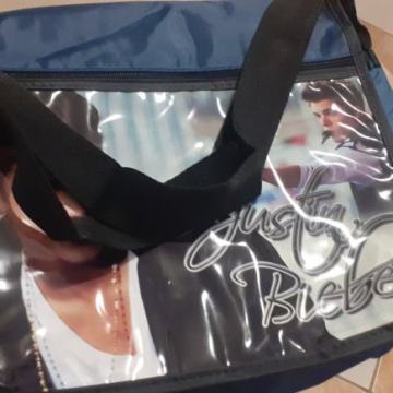 Justin Bieber 30x48x22 nova torba kvalitetna i lijepa