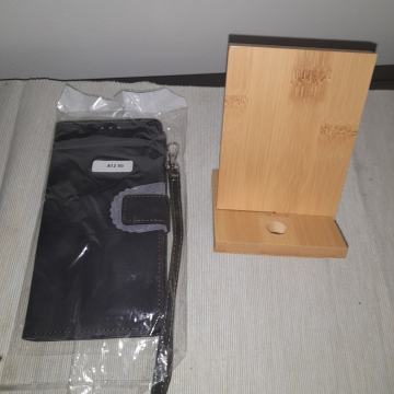 Kofer, torba, novčanik, maska i stalak