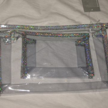 KOZMETIČKA TORBICA - NOVO IDEALNA ZA PLAŽU...PLASTIFICIRANA