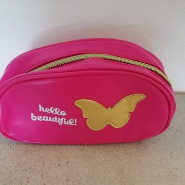 Kozmetička torbica /TOTALNA ČISTKA