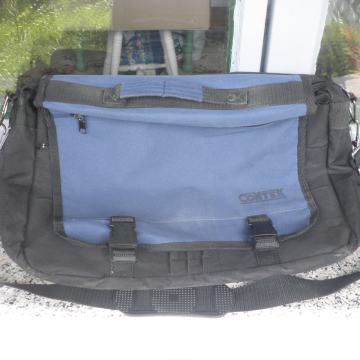 LAGANA MUŠKA TORBA 40 x 28 x 9cm