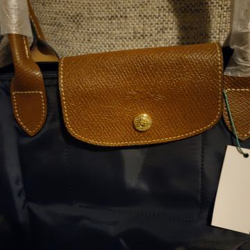 Longchamp torba  M velicina