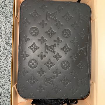 Louis Vuitton Duo Messenger Torba