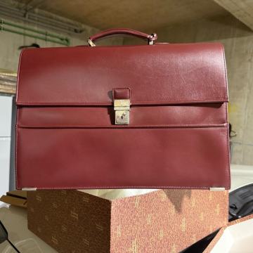 Nova nekoristena kozna retro aktovka