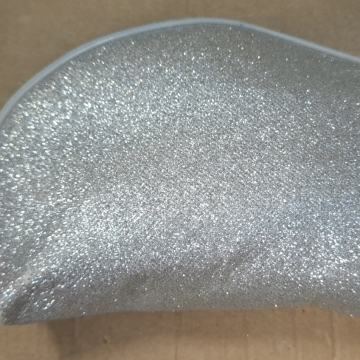 Neseser torbica za kozmetiku svijetlo siva srebrna