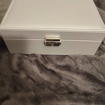 Ostalo - kutija za nakit