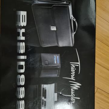 Poslovna torba - aktovka Thyerry Mugler