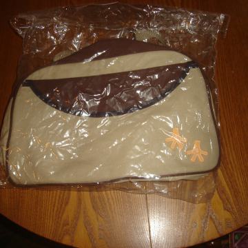 prodajem torbu,platnenu + nesseser