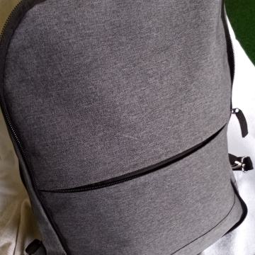 RUKSAK - s pretincem za laptop-Novo