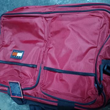 T.Hilfiger 28x42x10 cm nova torba na rame kvalitetna