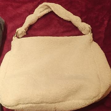 NOVA TEDDY TORBA 40 x 40 POLUBIJELA RUČNA I NA RAME