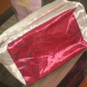 TOALETNA TORBA - NOVO