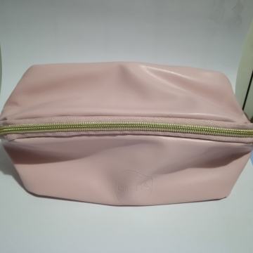 Toaletna torbica "Nivea"