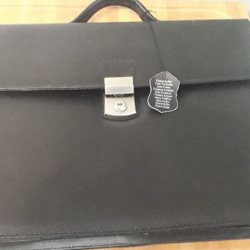 Torba za dokumente prava koža-novo