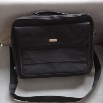 TORBA ZA LAPTOP