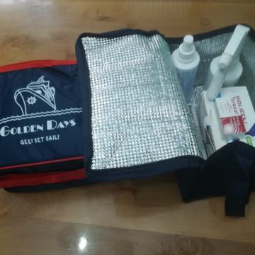 TORBA ZA LIJEKOVE I SANITET. MAT.